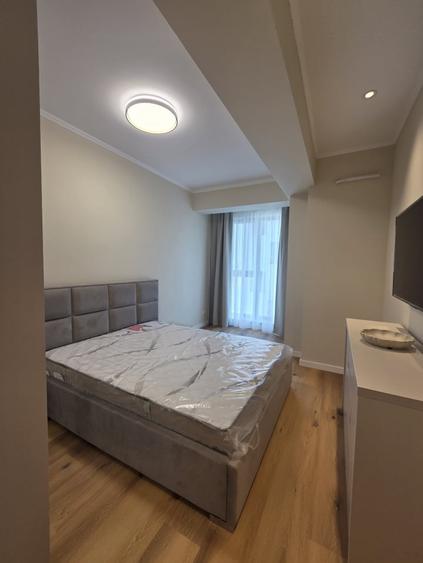 Apartament cu 2 camere semidecomandat, mobilat în Tomis Nord