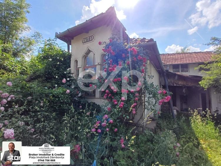 Casă cu 4 camere cu Teren 1749 Mp în Pietroșița