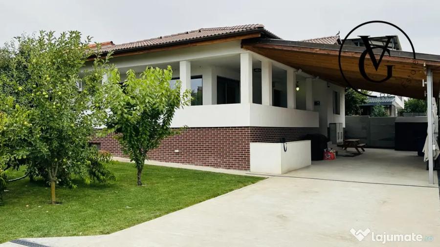 Casă cu 5 camere cu Teren 754 Mp în Central