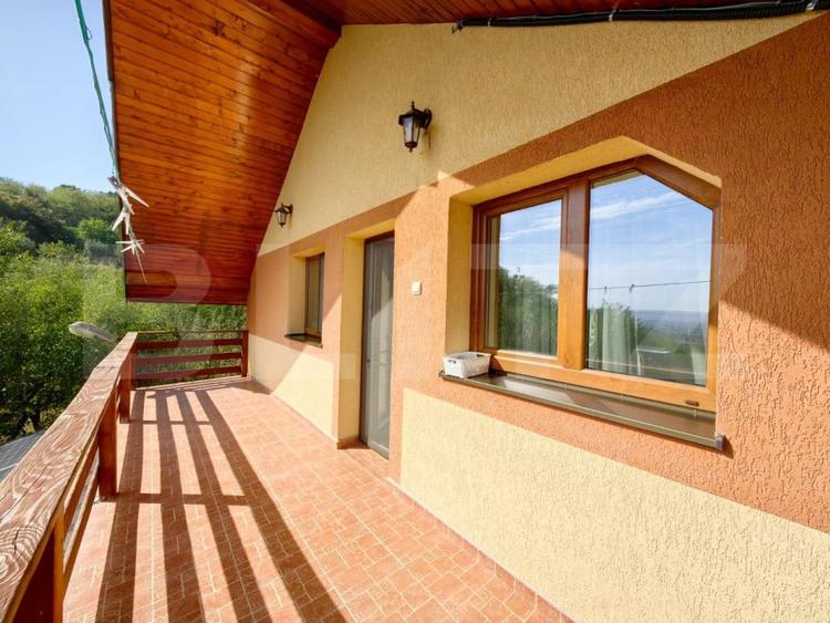 Casă individuală cu 4 camere cu Piscina în Micești