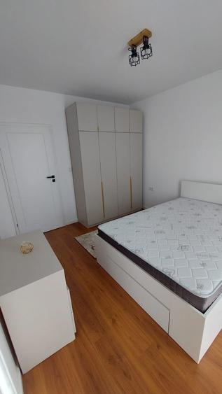 Apartament cu 2 camere decomandat în Exterior Vest