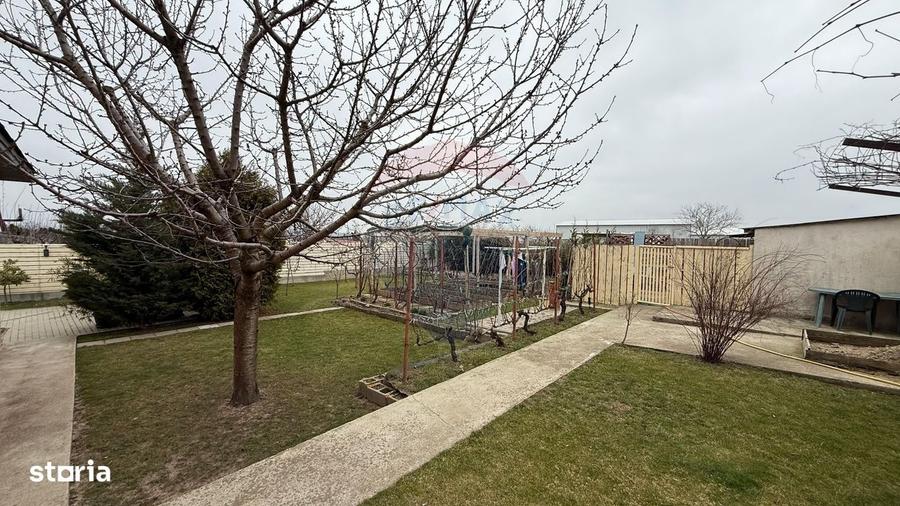 Casă cu 3 camere cu Teren 983 Mp în Munteni