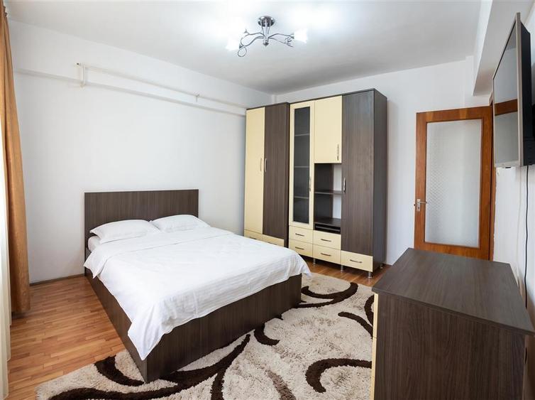 Apartament cu 2 camere decomandat în Burdujeni