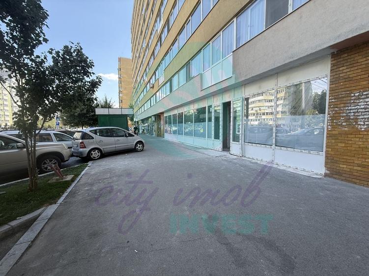 Spațiu comercial, de 297 mp, în Pantelimon