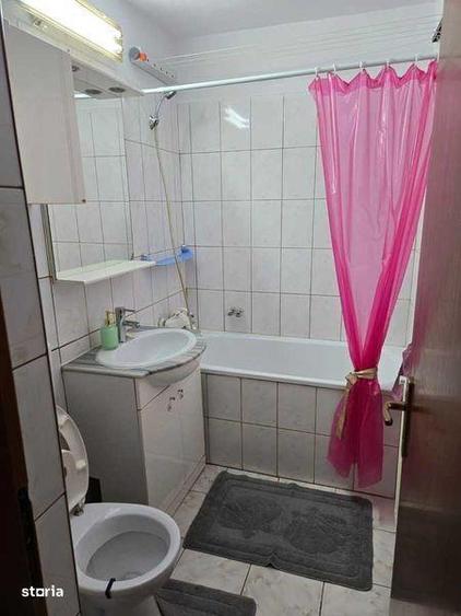 Vand ap. cu 2 camere de vanzare 2/4 Renovat tot lux 23 August - 5
