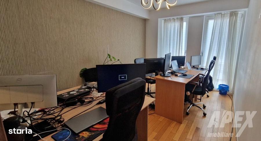 Apartament cu 3 camere în Ultracentral