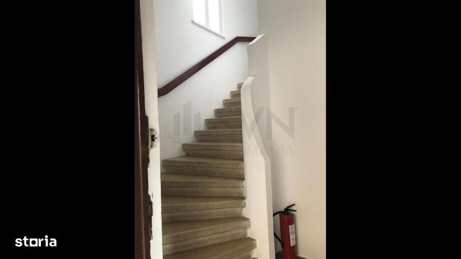 Apartament cu 3 camere în Casin
