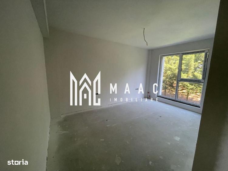 Apartament cu 3 camere nedecomandat în Cristian