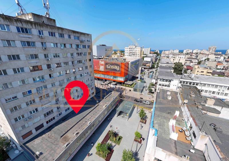 Spațiu comercial, de 2,300 mp, în Central