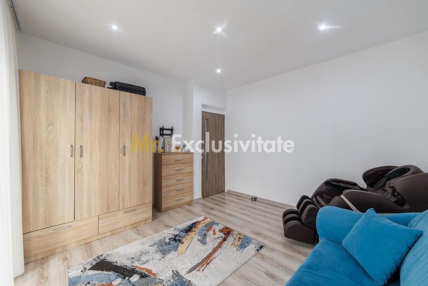 Casă individuală cu 5 camere cu Canalizare în Vest