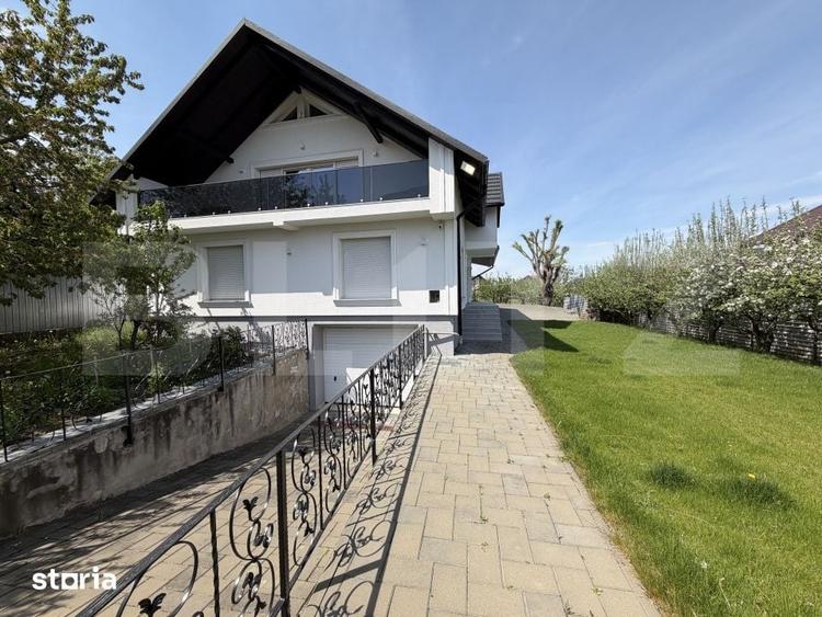 Casă cu 5 camere cu Teren 1000 Mp în Șcheia