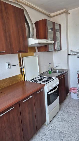 apartament decomandat 2camere - 10
