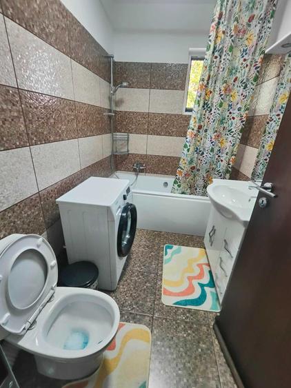 Apartament cu 2 camere decomandat în Fundeni
