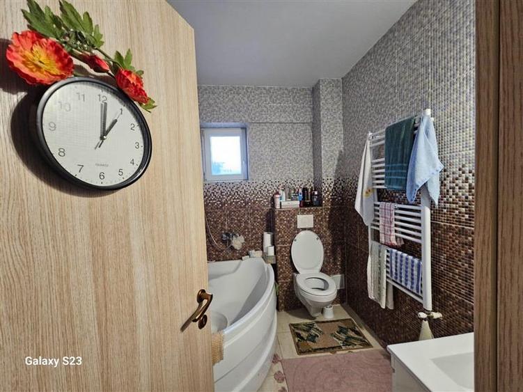 Apartament 2 camere  de vanzare  Bucium - 9