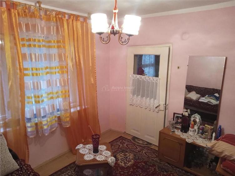 Casă cu 4 camere cu Teren 468 Mp în Oravița