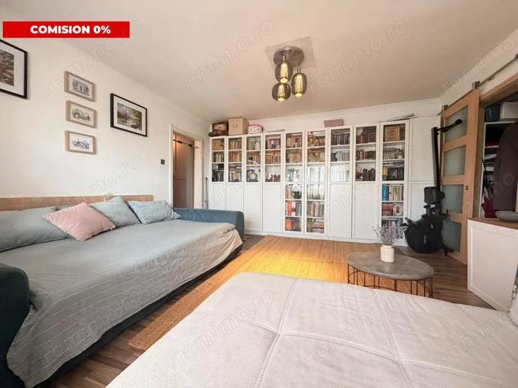 Apartament cu 3 camere semidecomandat în Bucovina