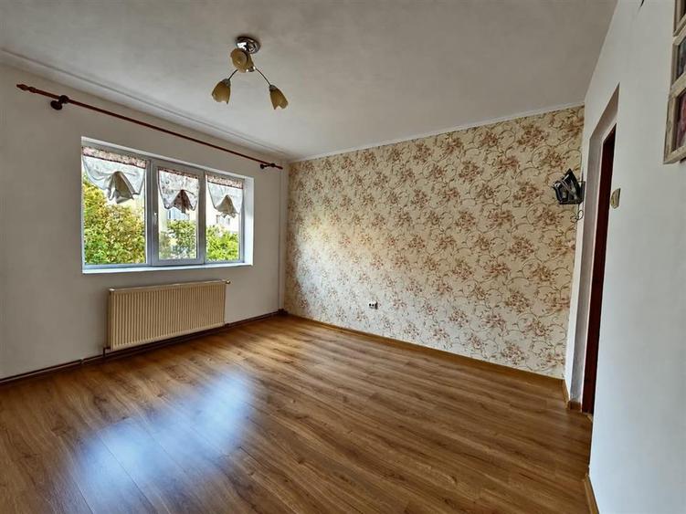 Apartament cu 2 camere decomandat în Decebal