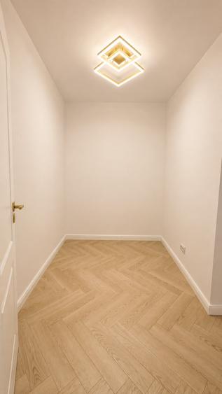 Apartament cu 2 camere decomandat în Titan