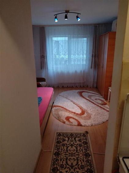 Garsonieră semidecomandată în Aradului