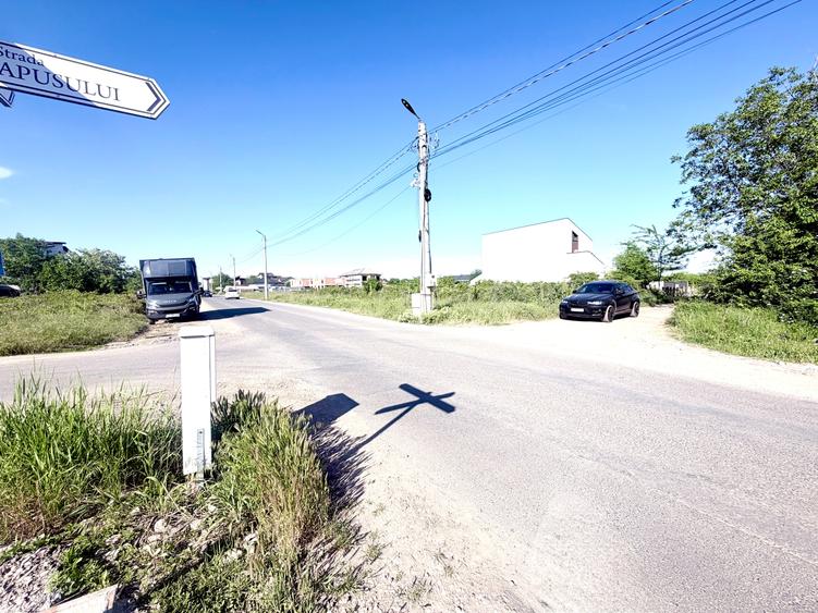 Teren Construcții intravilan de 1000 mp, în Sud