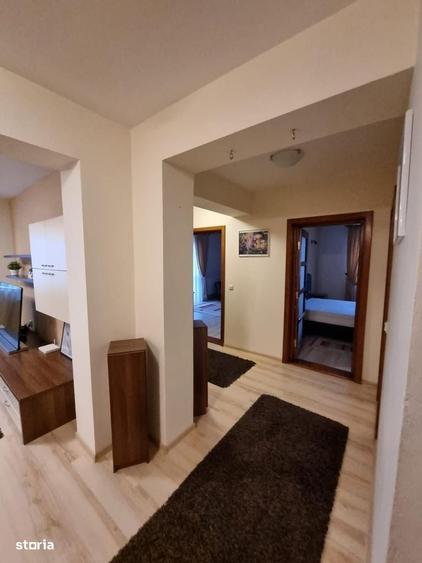 Apartament cu 3 camere decomandat în Bucium