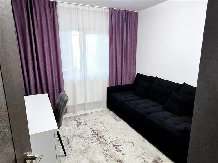 Apartament cu 3 camere decomandat, mobilat în Cug