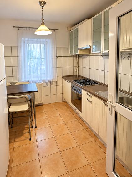 Apartament cu 2 camere decomandat în Aviației