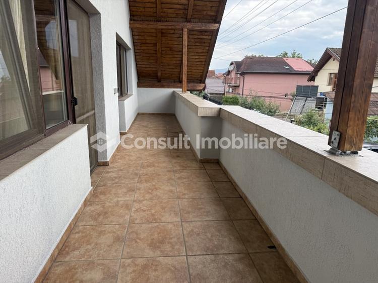 Apartament cu 4 camere semidecomandat, mobilat în Someșeni