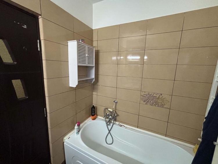 Apartament cu 2 camere în Valea Adâncă