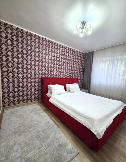 Apartament cu 3 camere decomandat în Gării