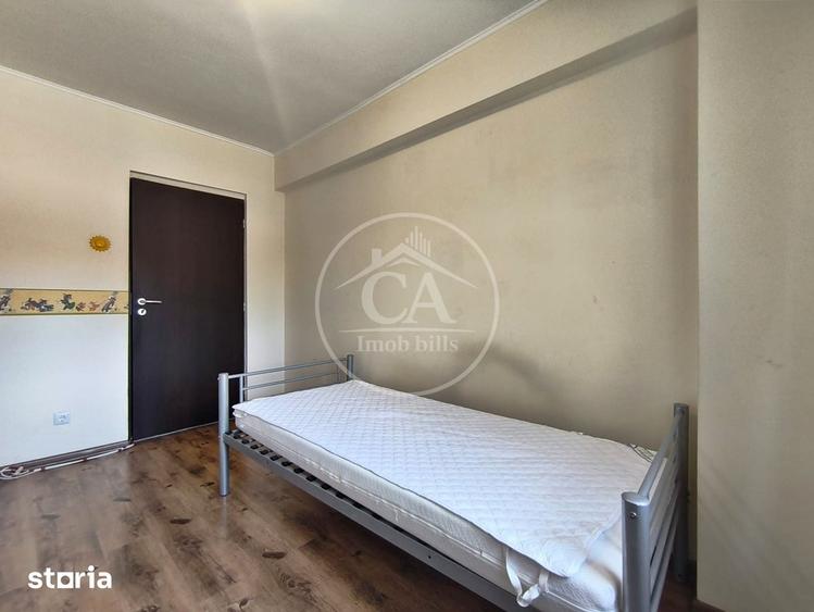 Apartament cu 4 camere decomandat în Rogerius
