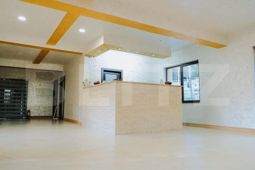 Hotel/Pensiune, de 910 mp, în Arieșeni
