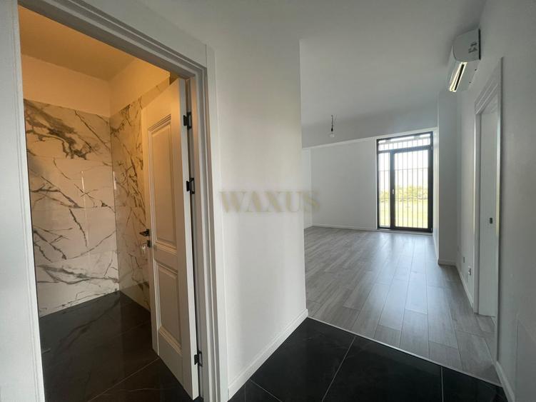 Apartament cu 3 camere decomandat în Florești