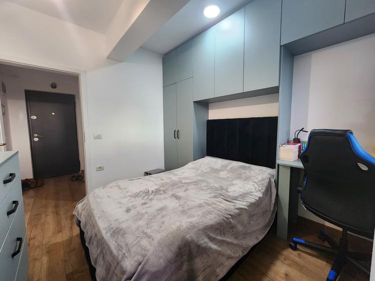Apartament cu 3 camere decomandat, mobilat în Cug