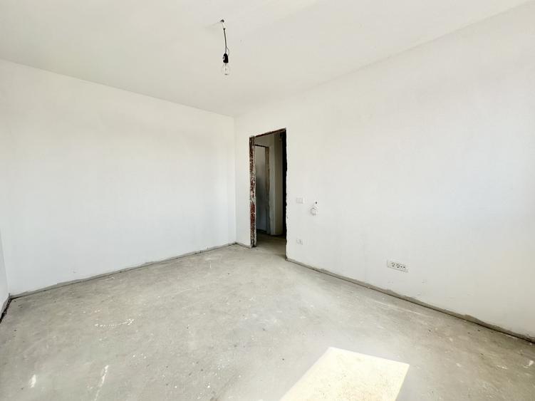 Duplex cu 4 camere cu Canalizare în Bazoșu Nou