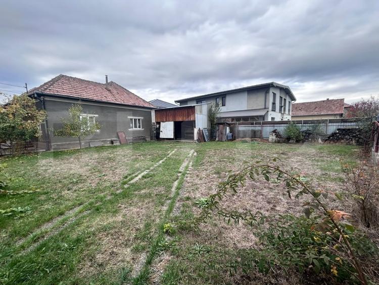 Casă individuală cu 3 camere cu Canalizare în Apahida