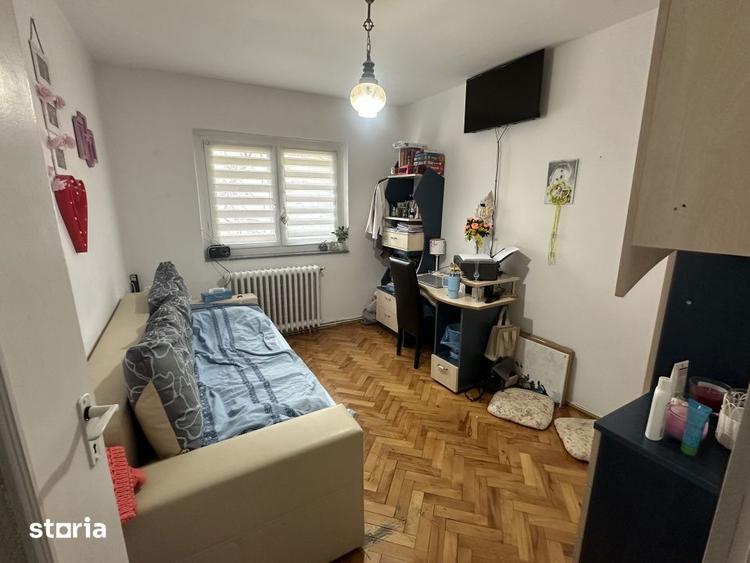 Apartament cu 4 camere decomandat, mobilat în Mărăști