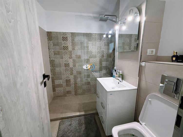 Apartament cu 3 camere decomandat în Popa Șapcă