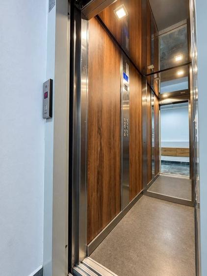 Apartament cu 2 camere decomandat în 1 Decembrie 1918
