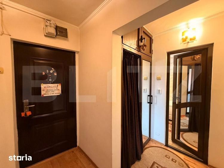 Apartament cu 2 camere decomandat în Craiovița Nouă