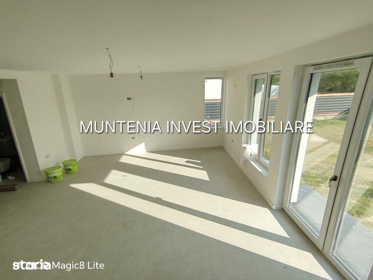 Casă cu 4 camere cu Teren 175000 Mp în Trivale