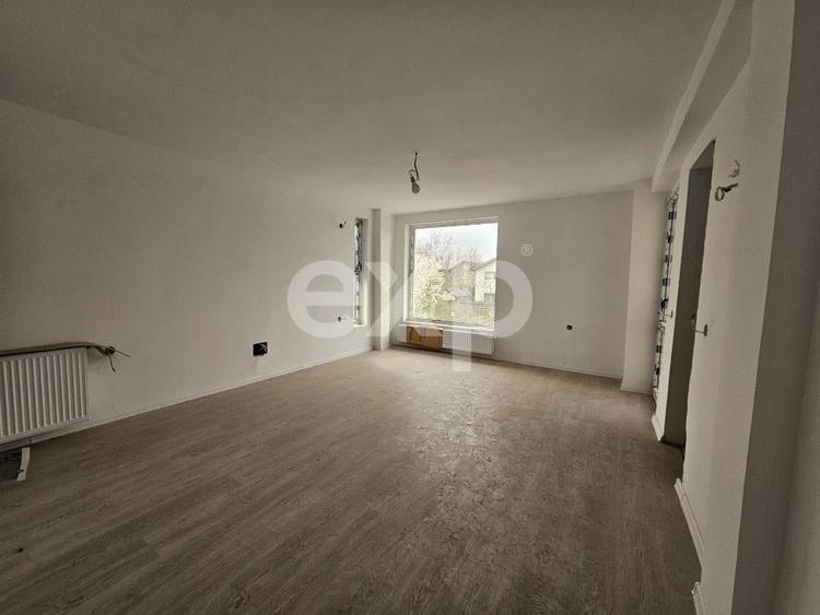 Casă individuală cu 5 camere cu Teren 420 Mp în Berceni