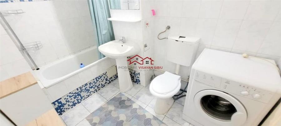 Apartament cu 2 camere decomandat în Ștrand