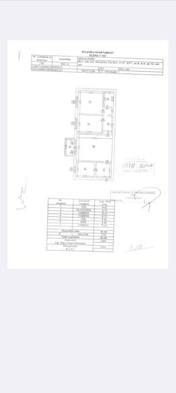Apartament cu 3 camere semidecomandat în Alexandru cel Bun