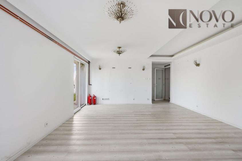 Casă individuală cu 11 camere cu Piscina în Tâncăbești