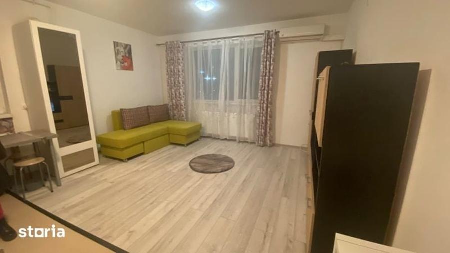 Garsonieră în Central