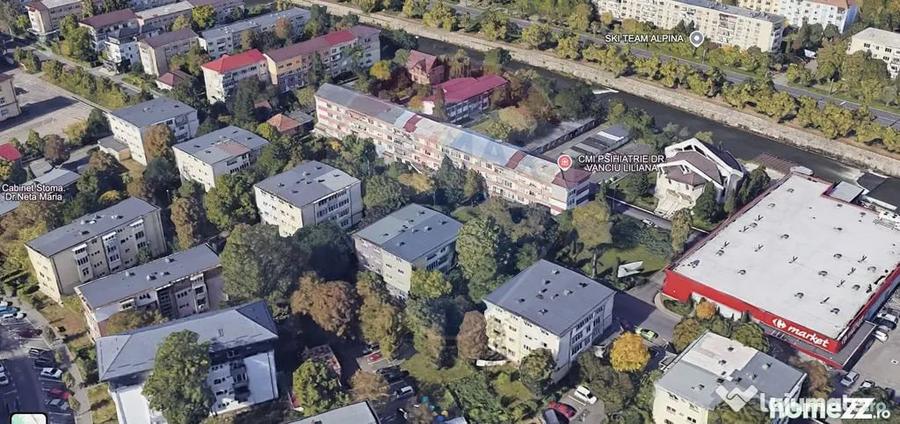 Spațiu comercial, de 68 mp, în Central