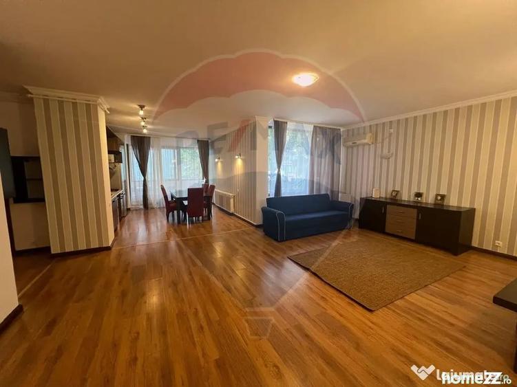 Apartament cu 3 camere semidecomandat în Domenii