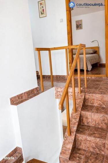 Casă cu 4 camere în Central