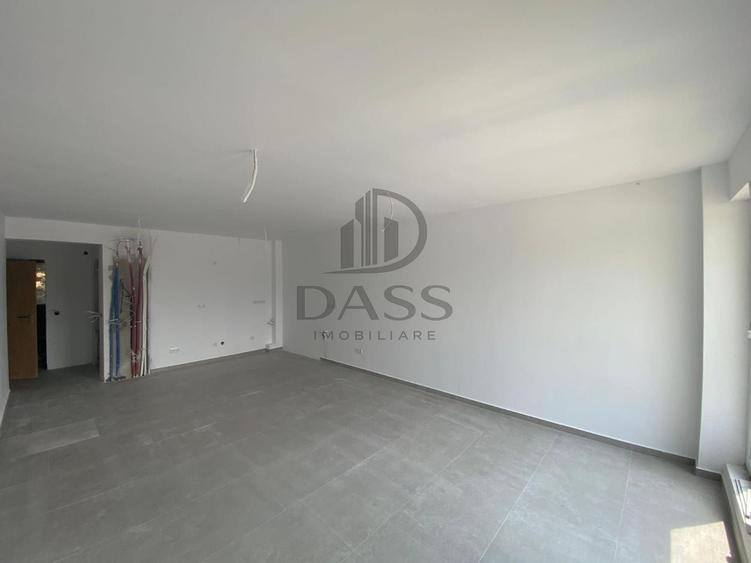 Apartament cu 2 camere decomandat în Cristian